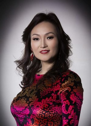 Дуучин Ө.Уянга “Дунгаамаа”-гийн бэр болжээ